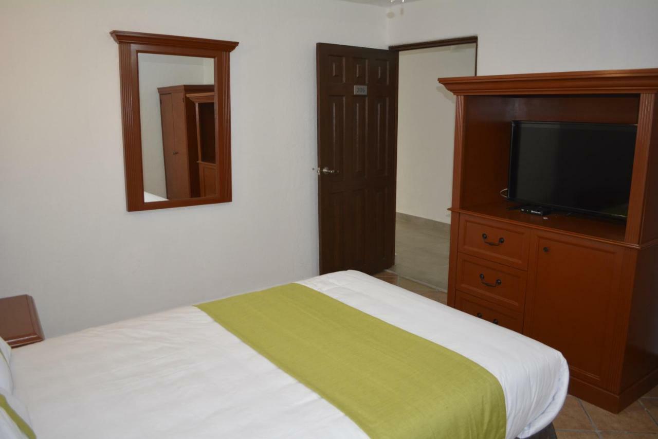 Suites Bajio Λεόν Εξωτερικό φωτογραφία